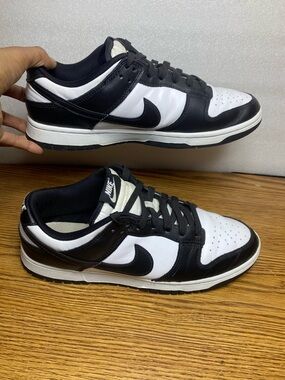 Nike Dunk Low Panda Black White Mens size 10.5 Athletic Sneaker Shoes DD1391-100
